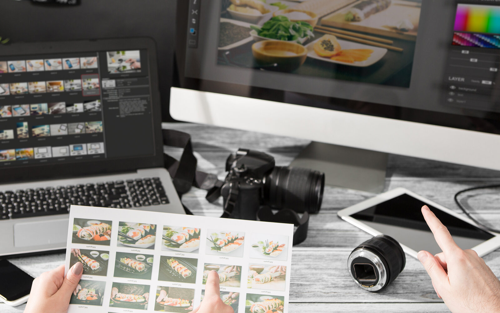 商品写真をパソコンで編集する制作環境